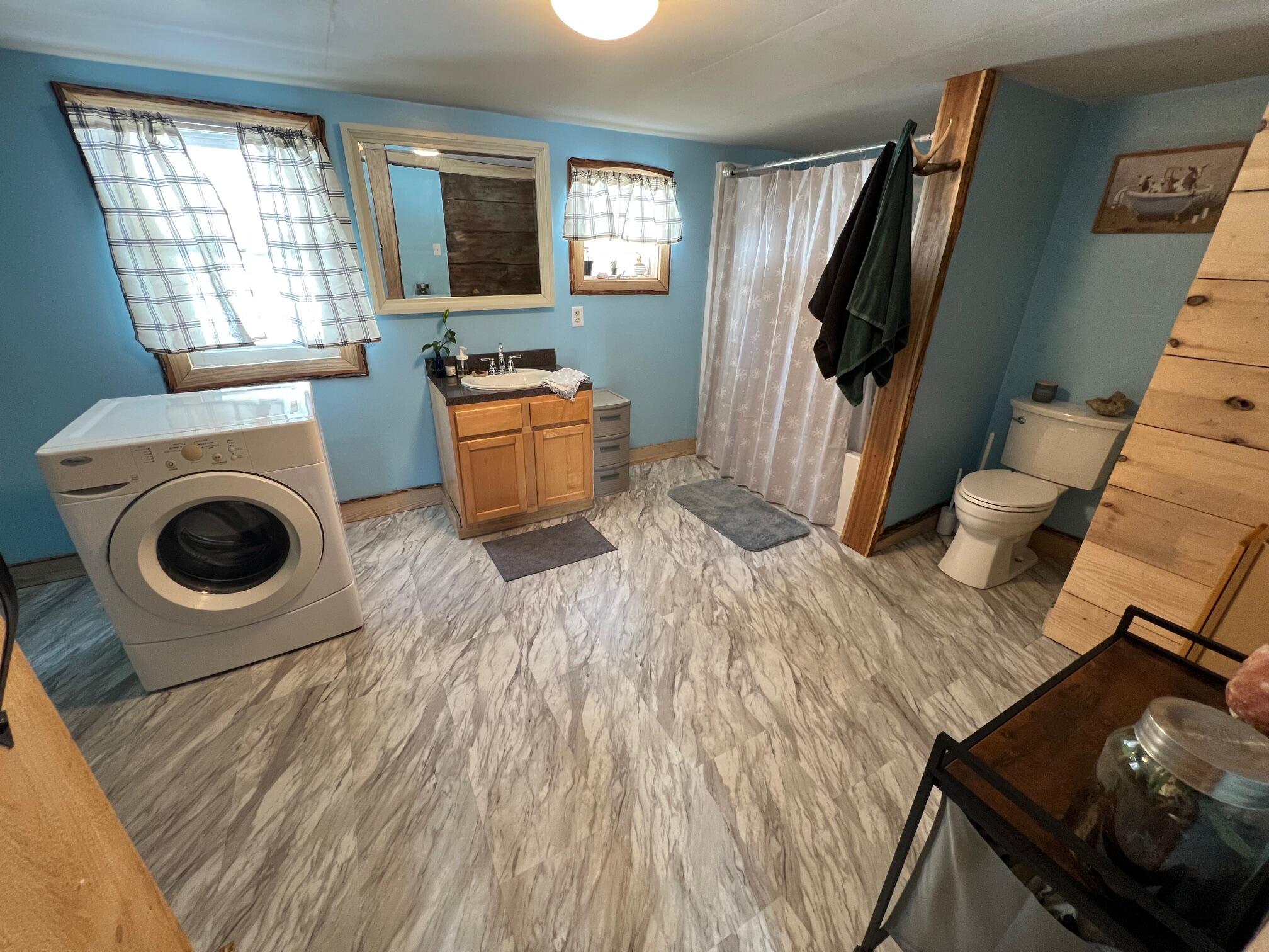 101 North Road Athens ME 04912