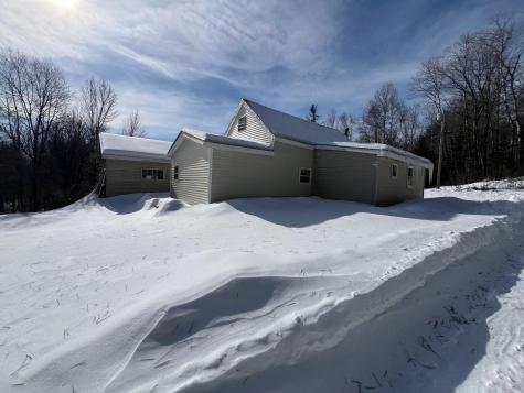 101 North Road Athens ME 04912