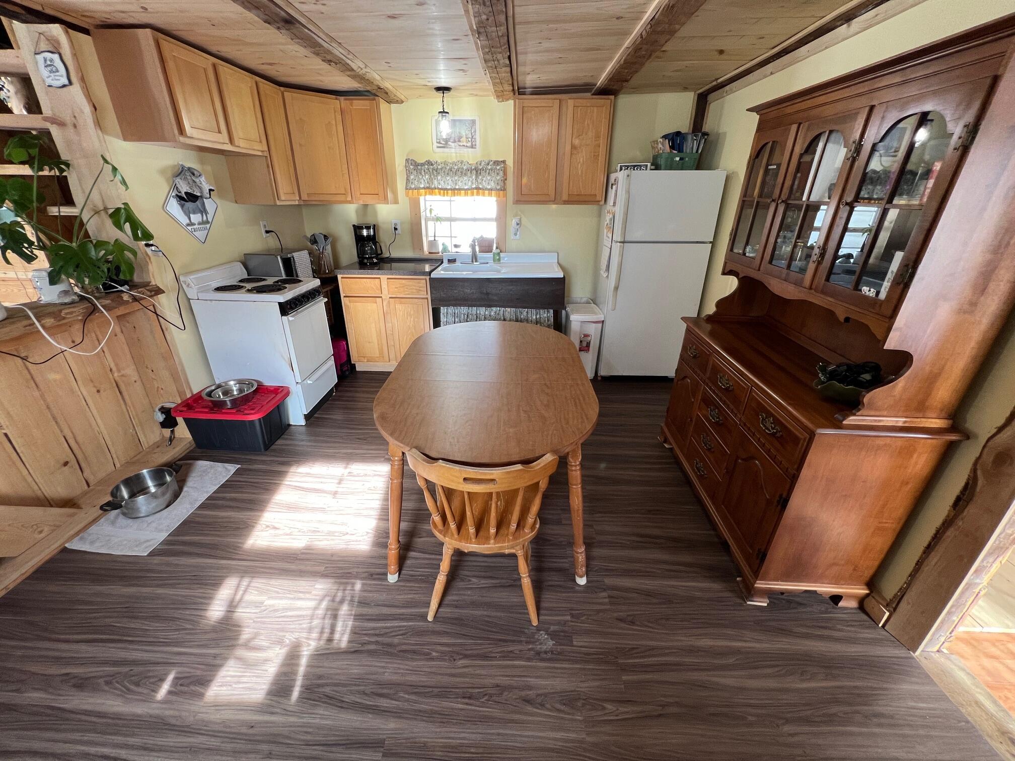 101 North Road Athens ME 04912