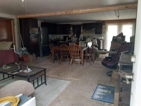 37 Goldenrod Lane Hebron ME 04238