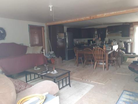 37 Goldenrod Lane Hebron ME 04238