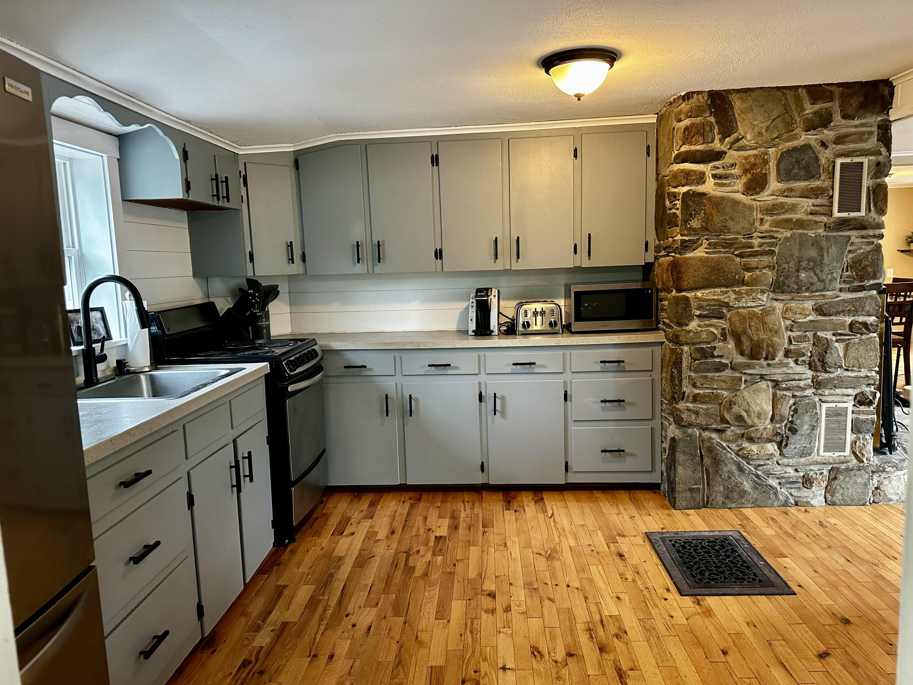 2 Piper Lane Abbot ME 04406