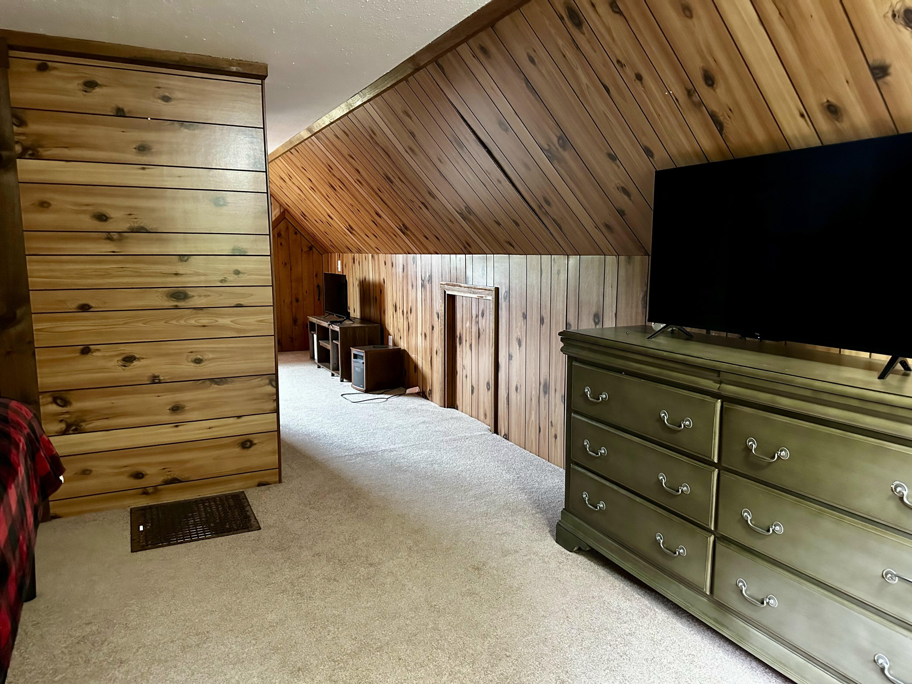 2 Piper Lane Abbot ME 04406