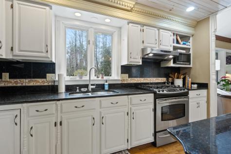 40 Mahlon Avenue Gorham ME 04038
