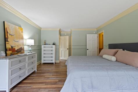 40 Mahlon Avenue Gorham ME 04038