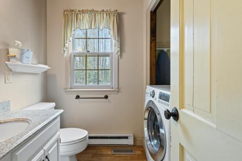 40 Mahlon Avenue Gorham ME 04038