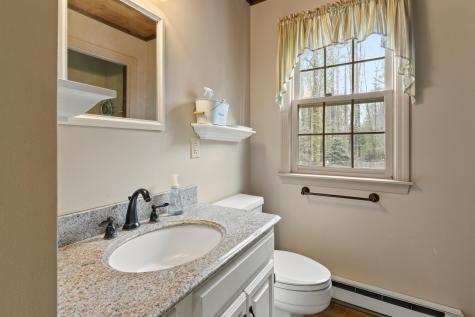 40 Mahlon Avenue Gorham ME 04038