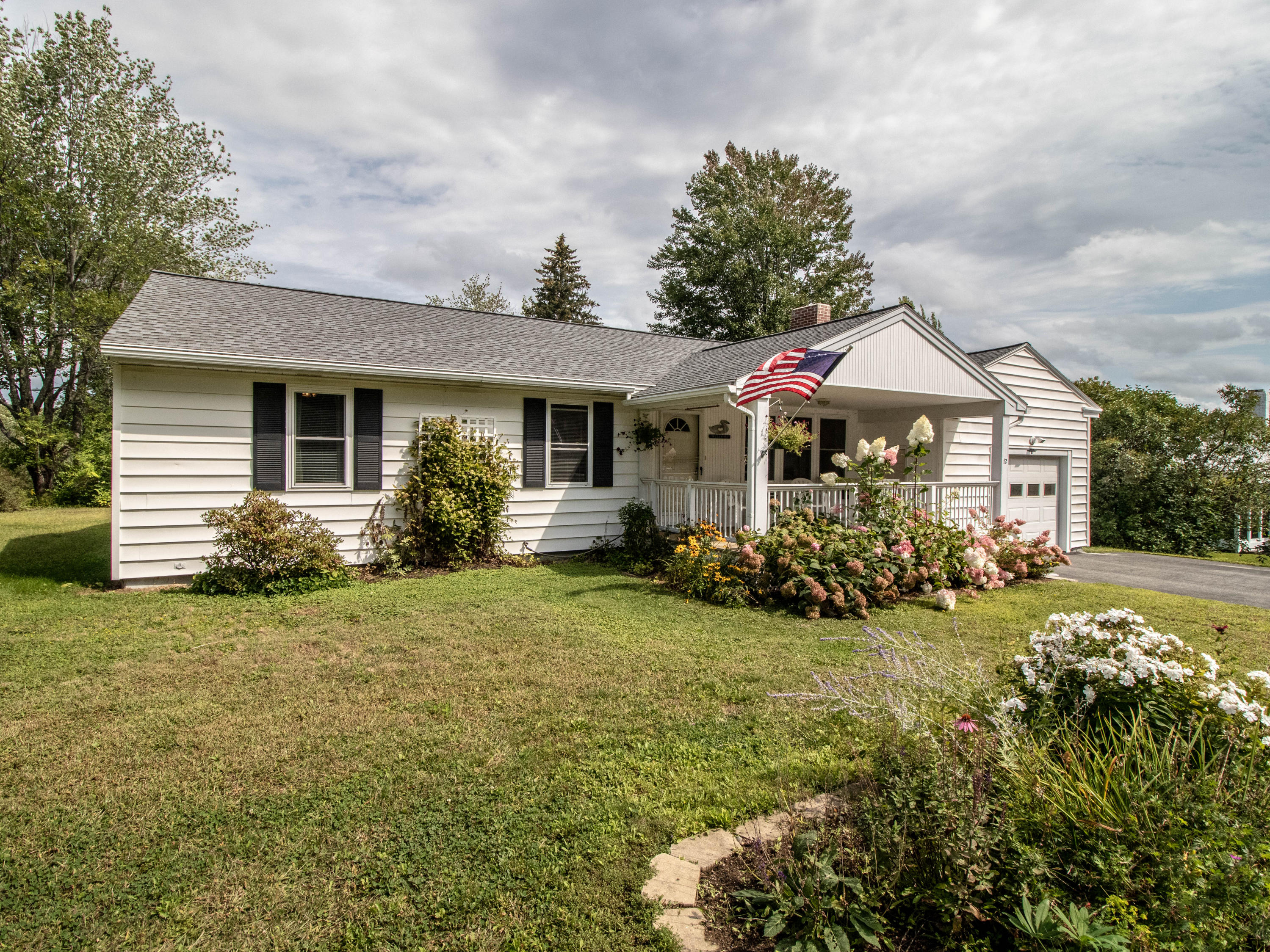 12 Highland Avenue Waterville Maine Real Estate Listing MLS 1432801