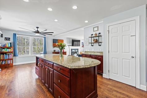 141 Thompson Road Kennebunk ME 04043