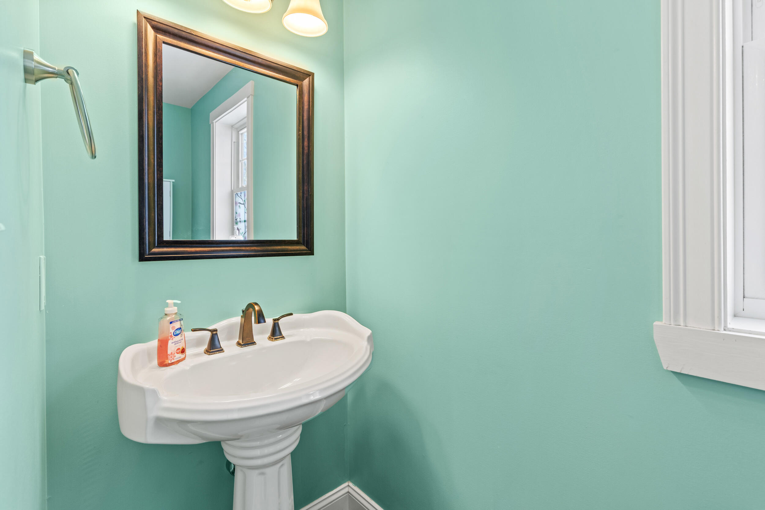 141 Thompson Road Kennebunk ME 04043