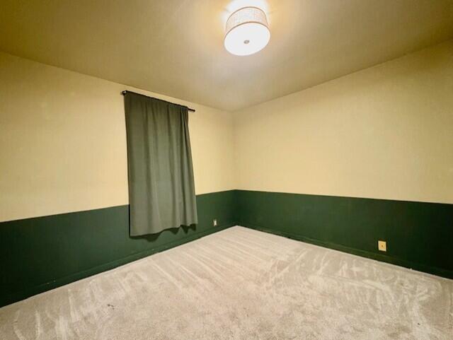 28 Elm Street Sanford ME 04073