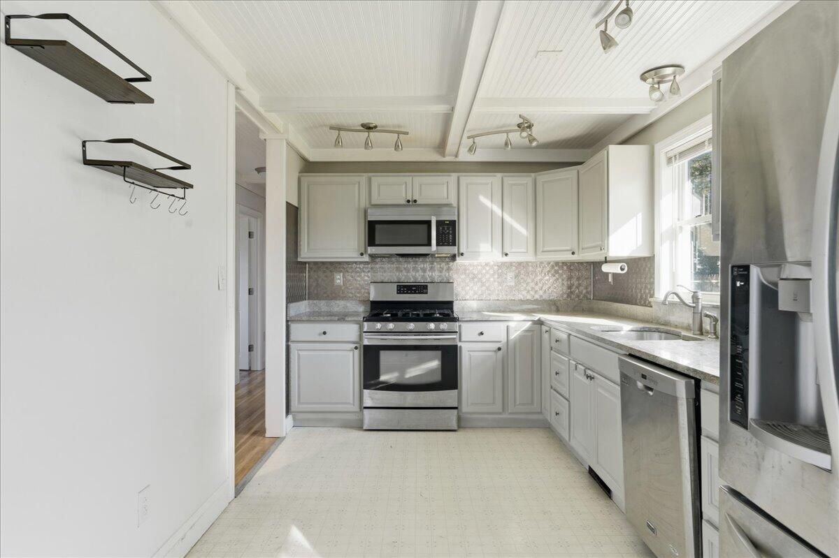 21 Knox Brothers Avenue Searsport ME 04974