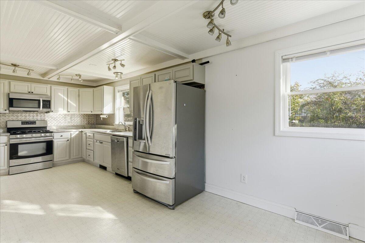 21 Knox Brothers Avenue Searsport ME 04974