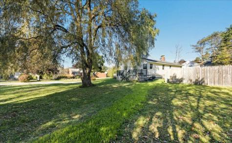 21 Knox Brothers Avenue Searsport ME 04974