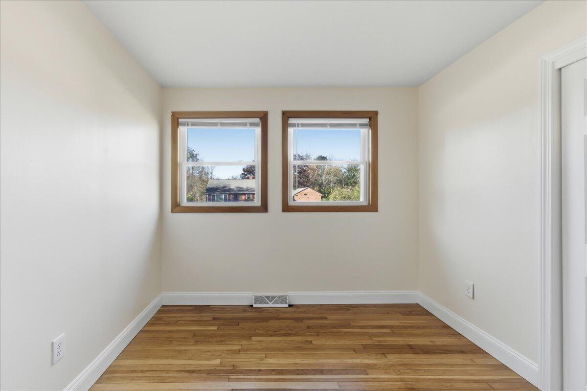 21 Knox Brothers Avenue Searsport ME 04974