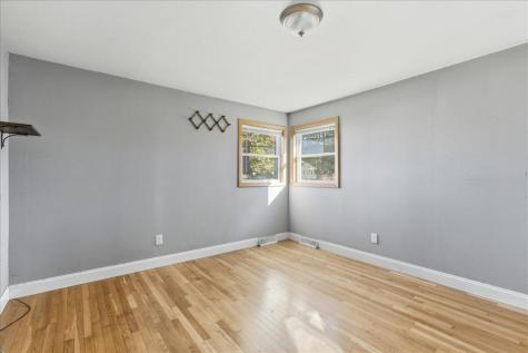 21 Knox Brothers Avenue Searsport ME 04974