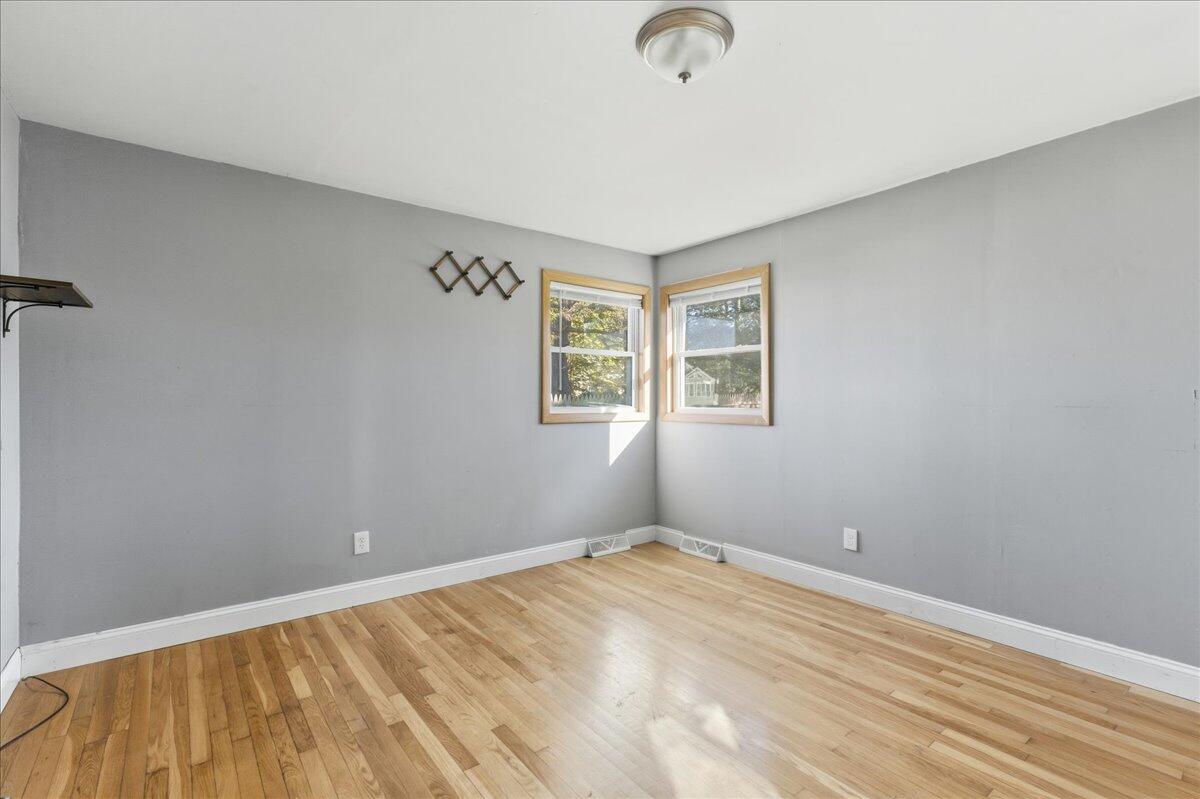 21 Knox Brothers Avenue Searsport ME 04974