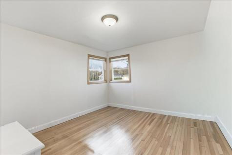 21 Knox Brothers Avenue Searsport ME 04974