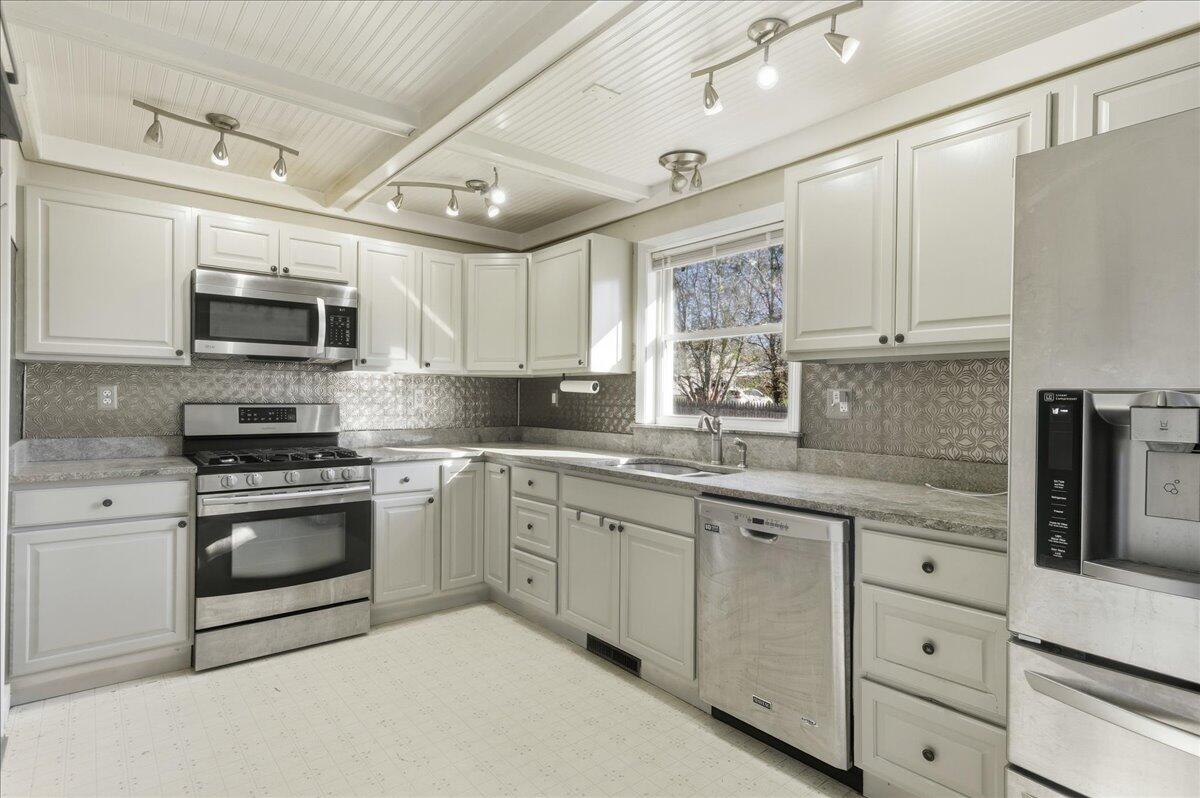 21 Knox Brothers Avenue Searsport ME 04974