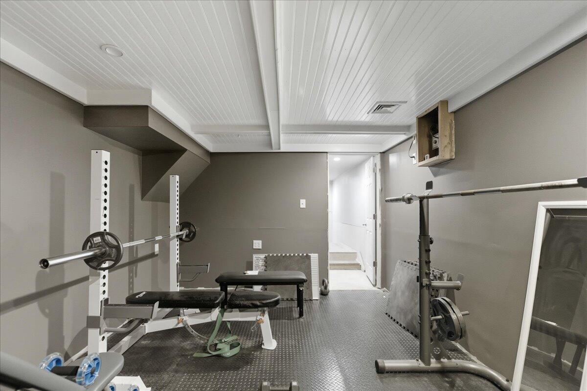 21 Knox Brothers Avenue Searsport ME 04974