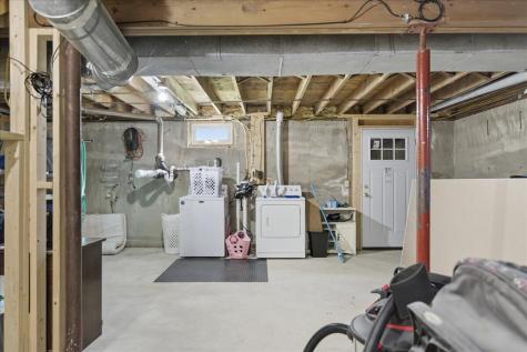 21 Knox Brothers Avenue Searsport ME 04974