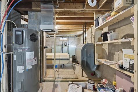 21 Knox Brothers Avenue Searsport ME 04974