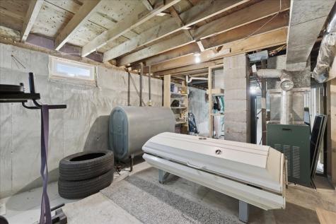 21 Knox Brothers Avenue Searsport ME 04974