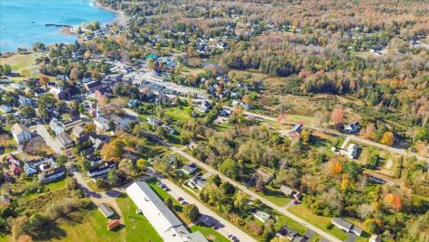 21 Knox Brothers Avenue Searsport ME 04974