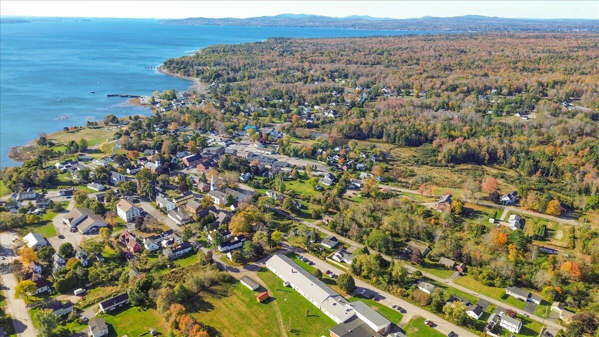 21 Knox Brothers Avenue Searsport ME 04974