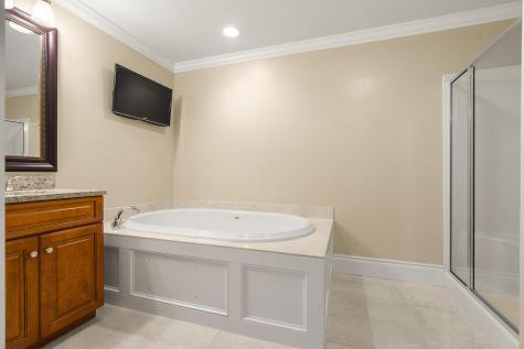 29 Mary Lane Cumberland ME 04110