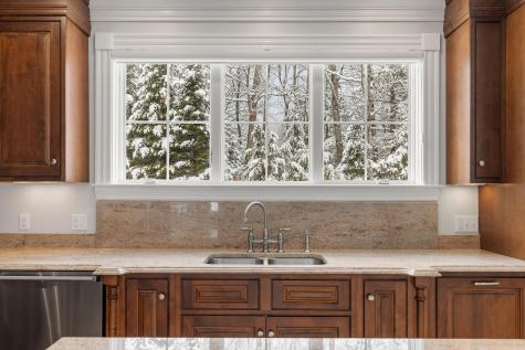 29 Mary Lane Cumberland ME 04110