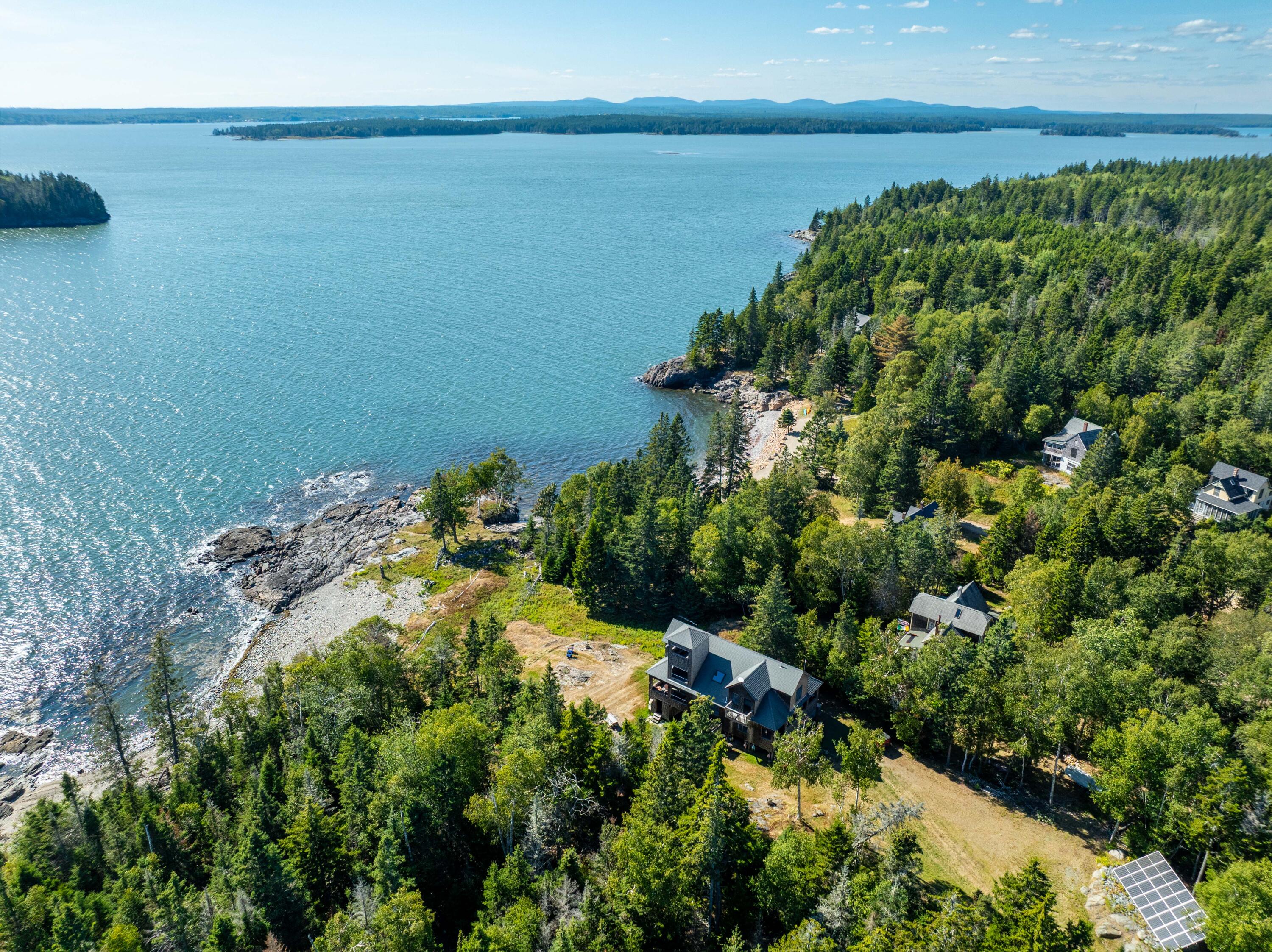 25 Hotel Cove Road Harrington ME 04643