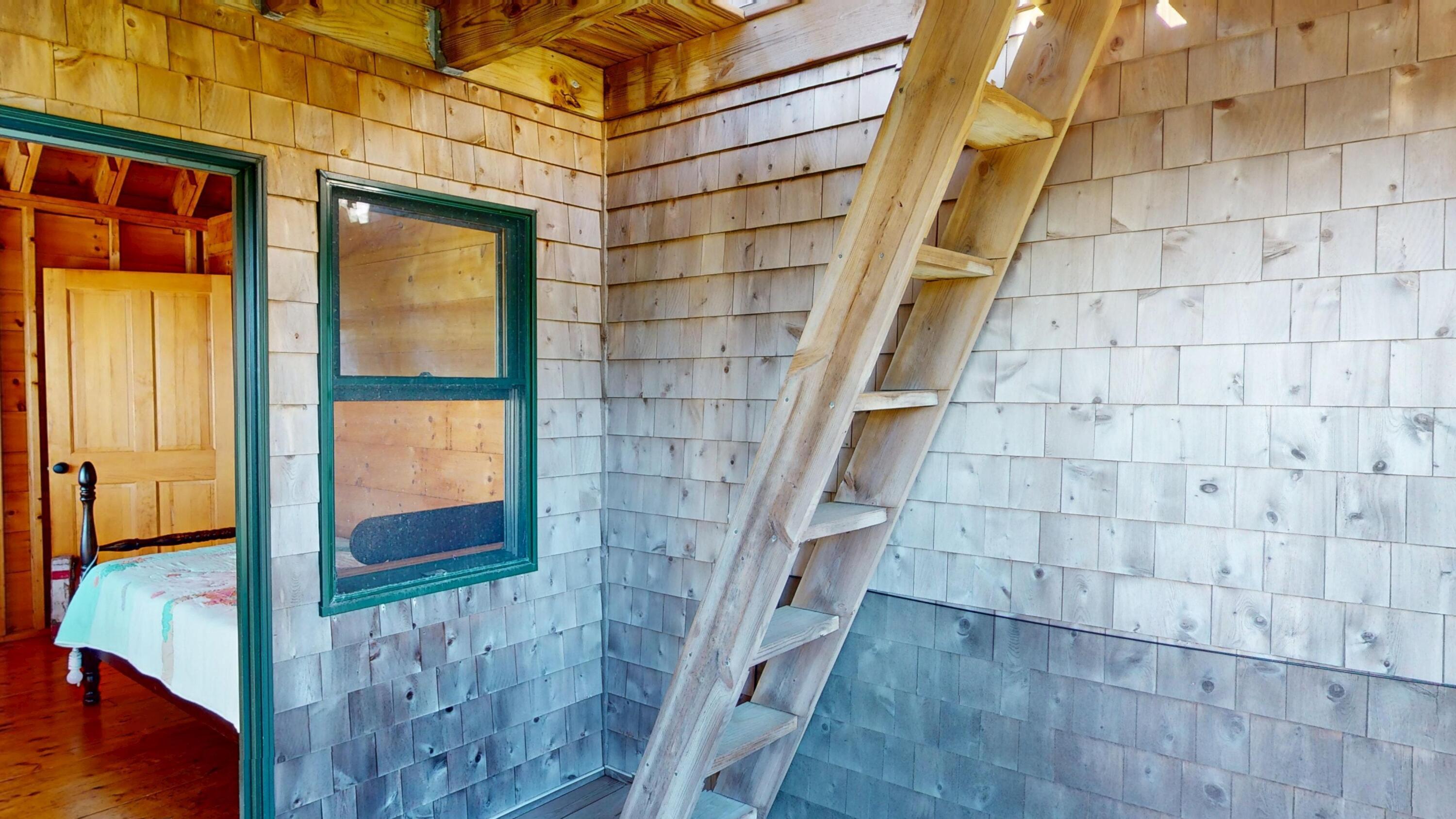 25 Hotel Cove Road Harrington ME 04643