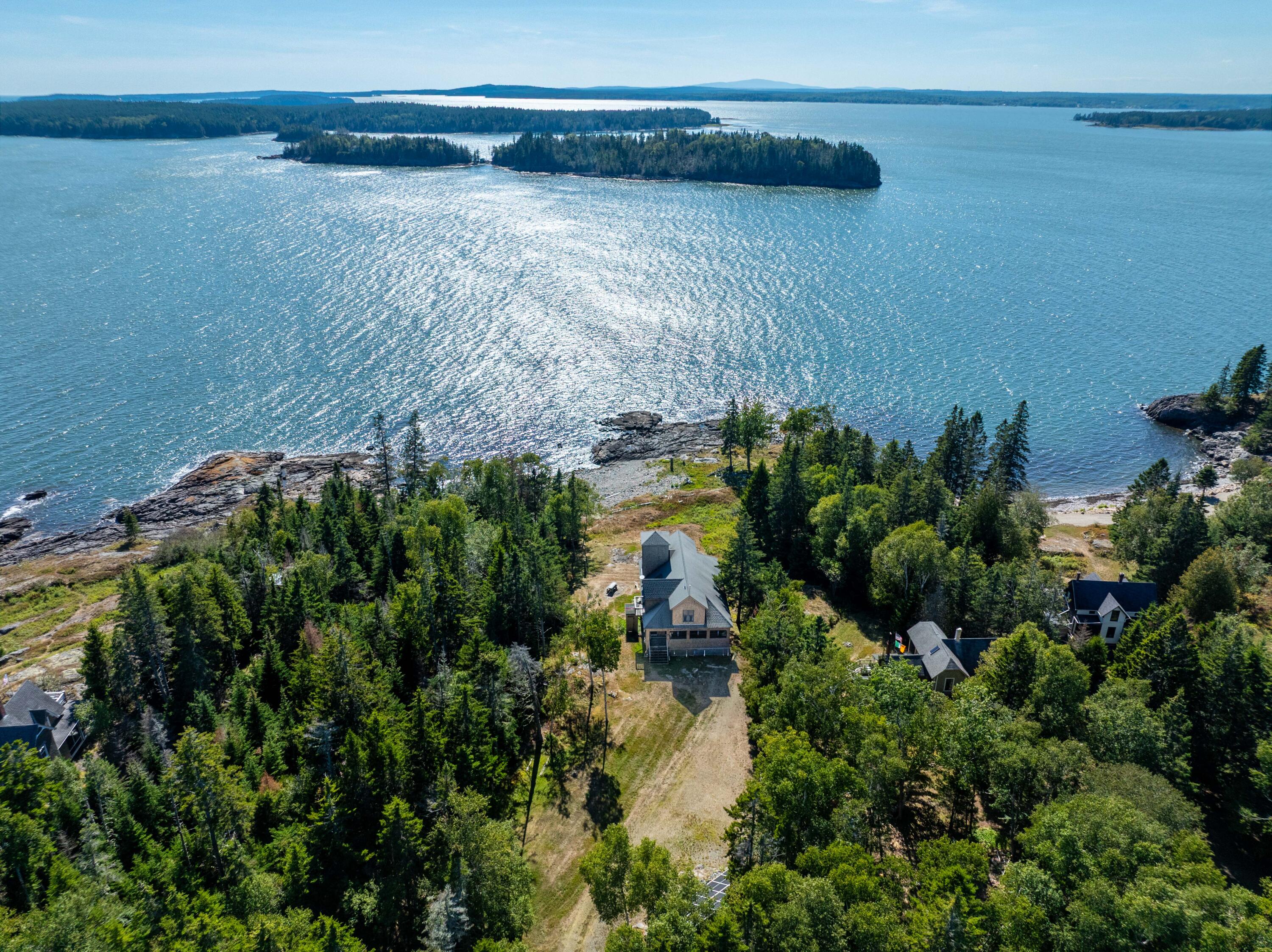 25 Hotel Cove Road Harrington ME 04643