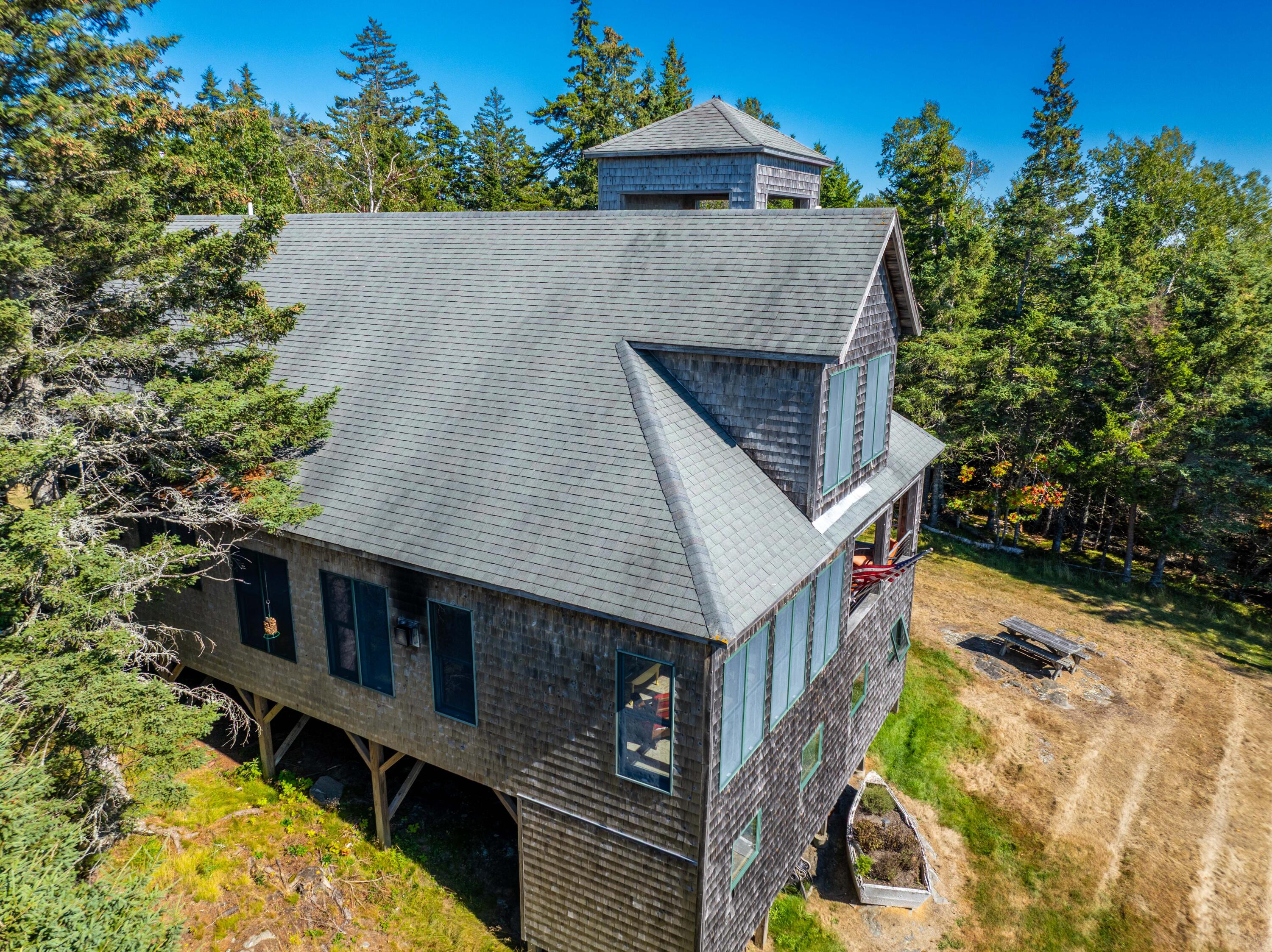 25 Hotel Cove Road Harrington ME 04643