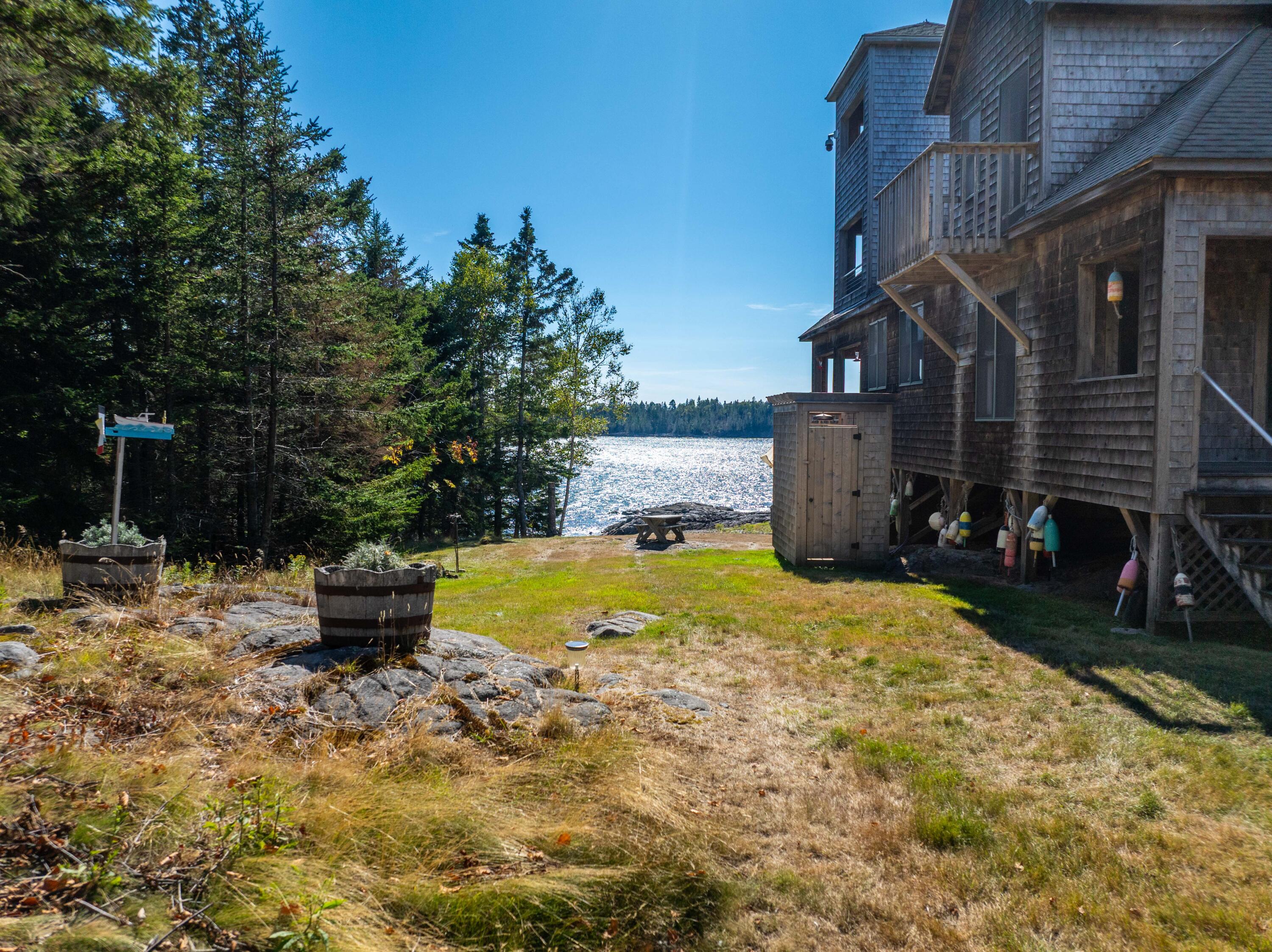 25 Hotel Cove Road Harrington ME 04643