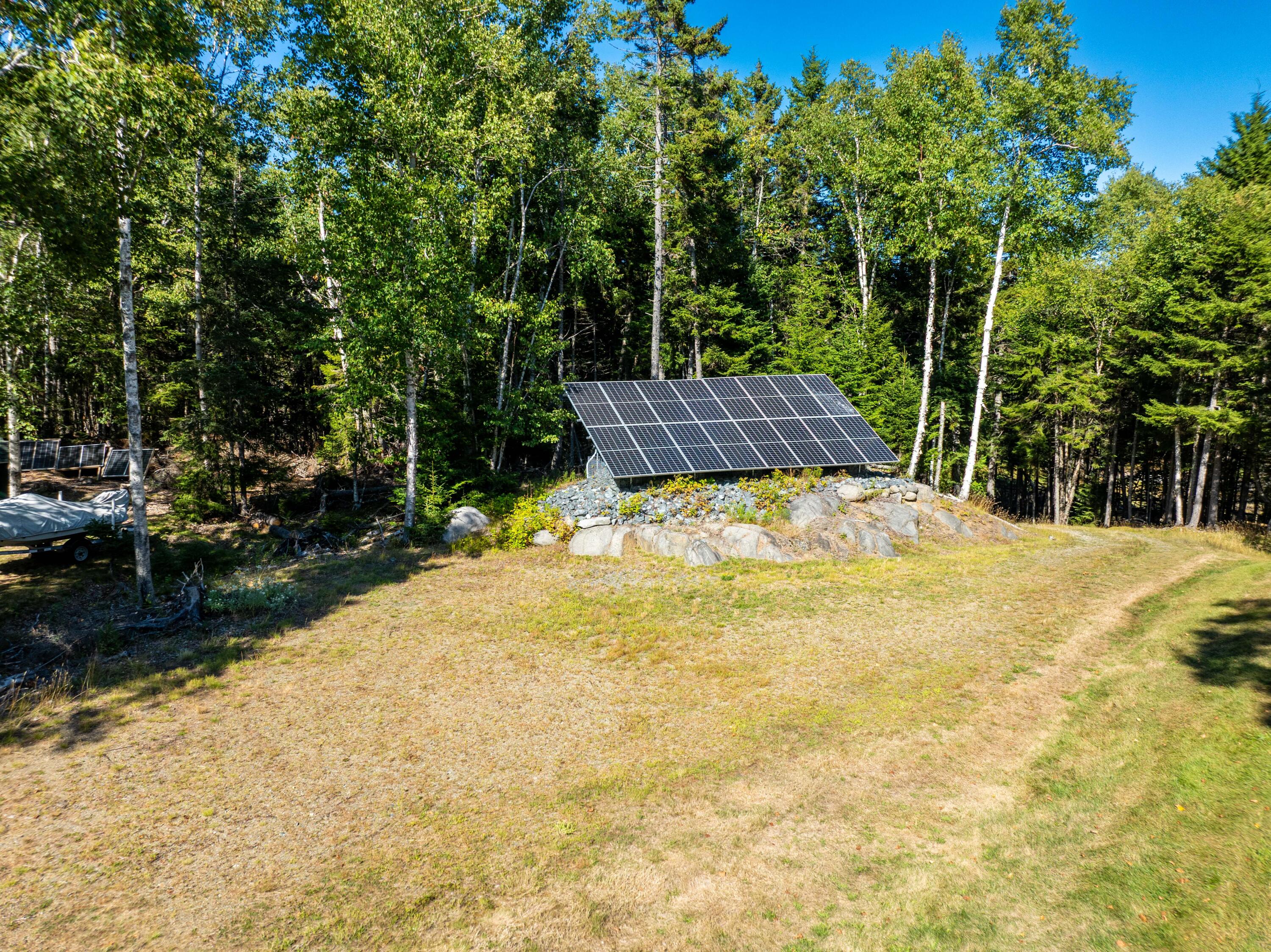 25 Hotel Cove Road Harrington ME 04643