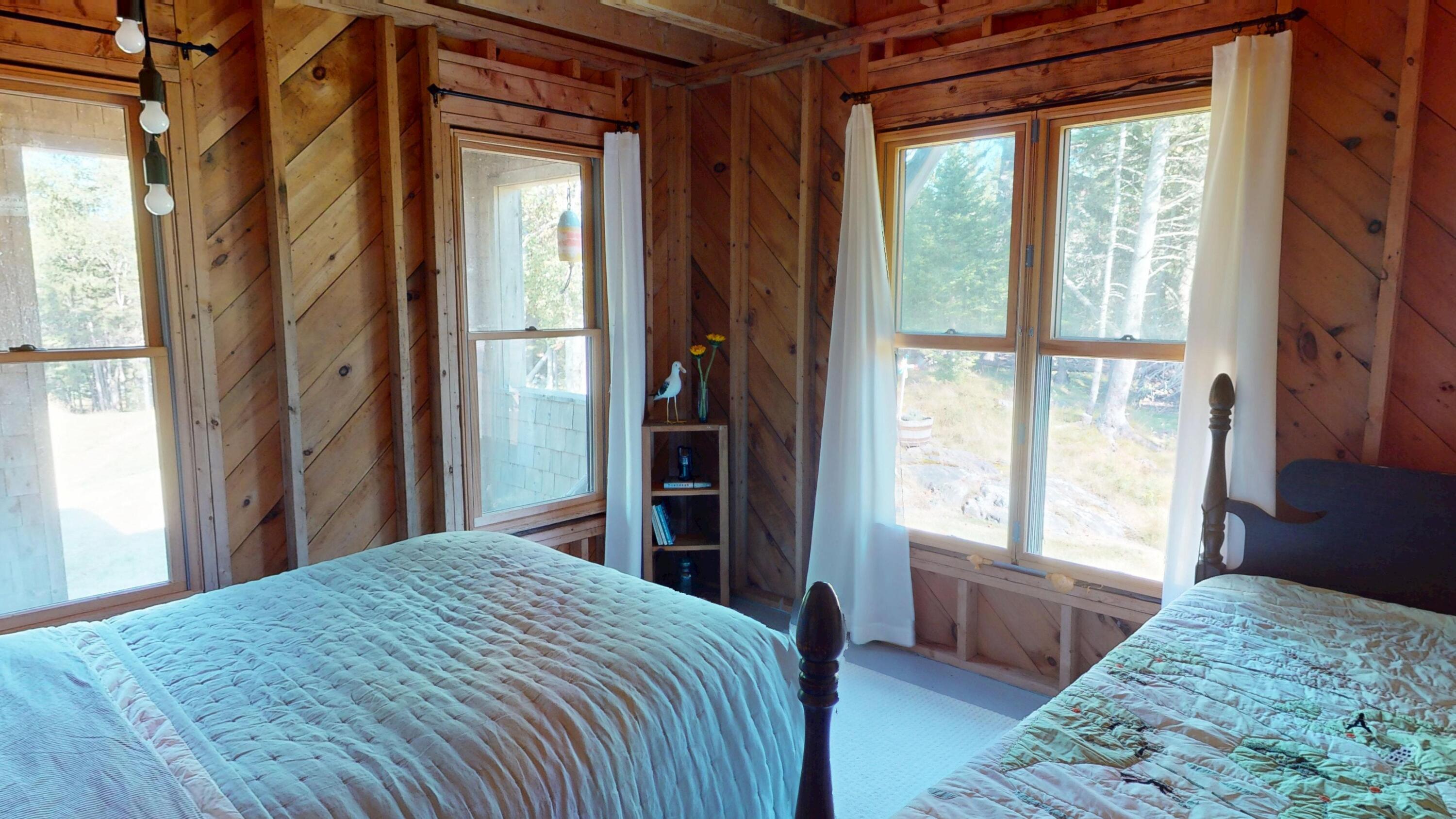 25 Hotel Cove Road Harrington ME 04643