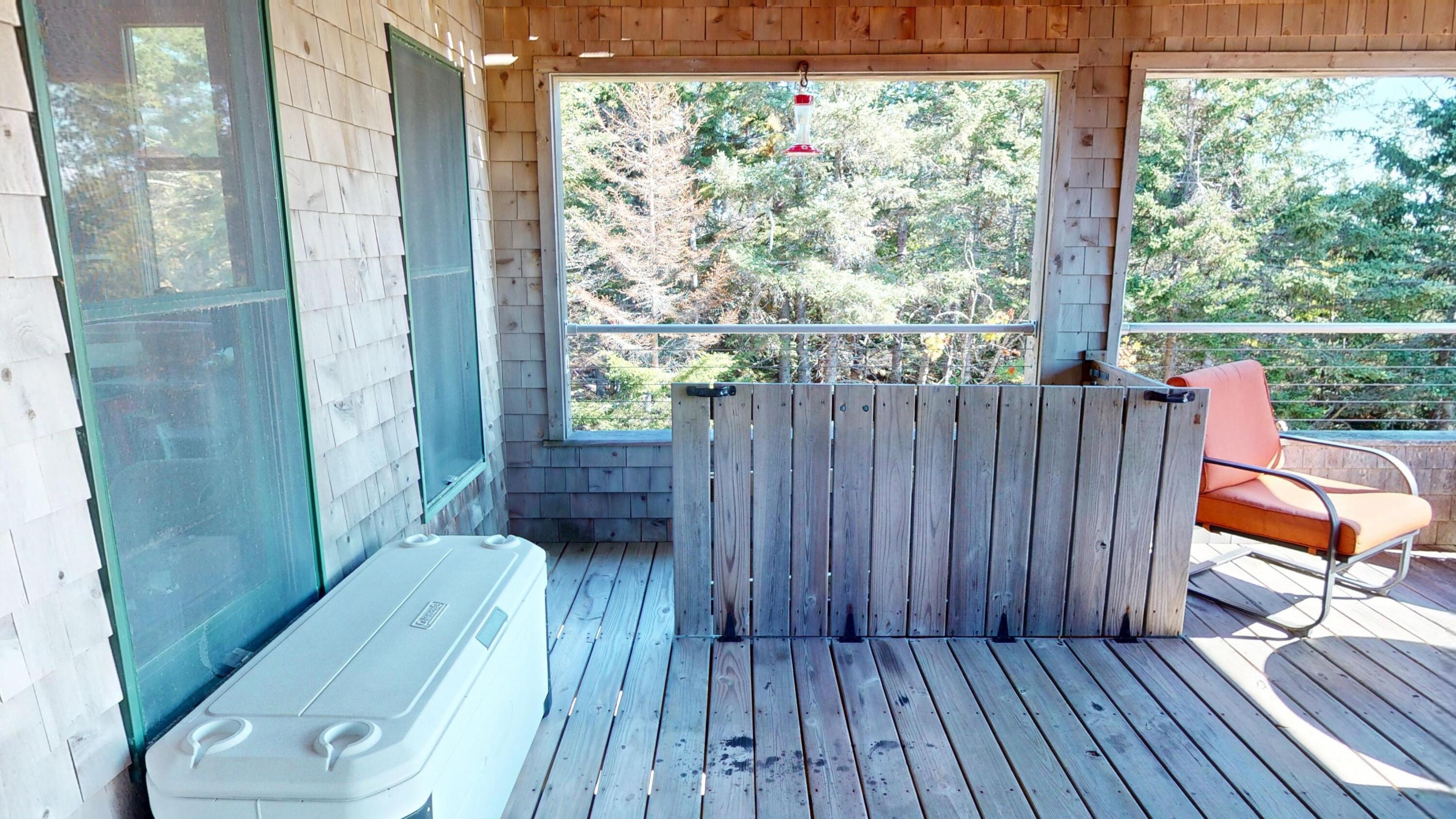 25 Hotel Cove Road Harrington ME 04643