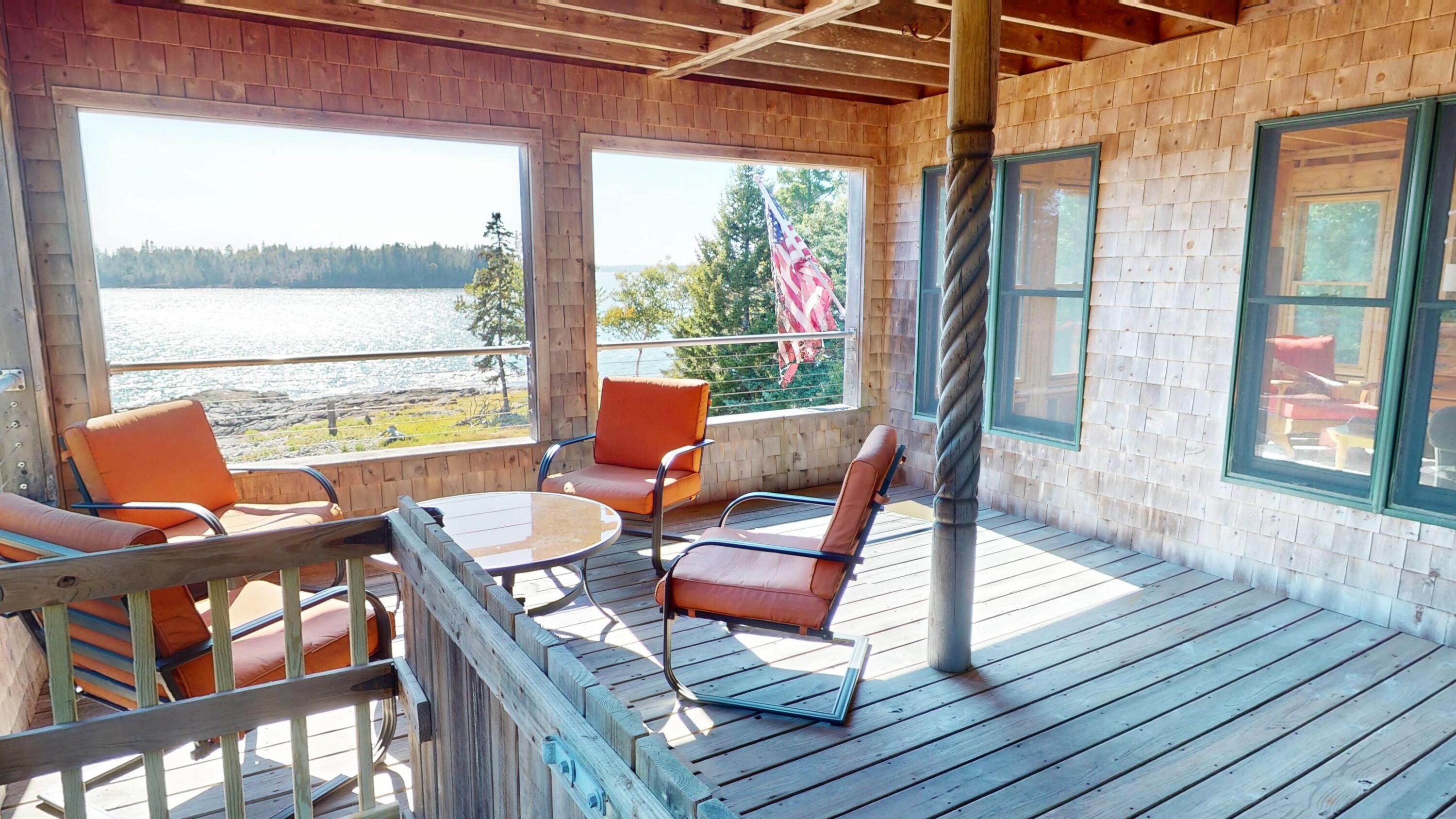 25 Hotel Cove Road Harrington ME 04643
