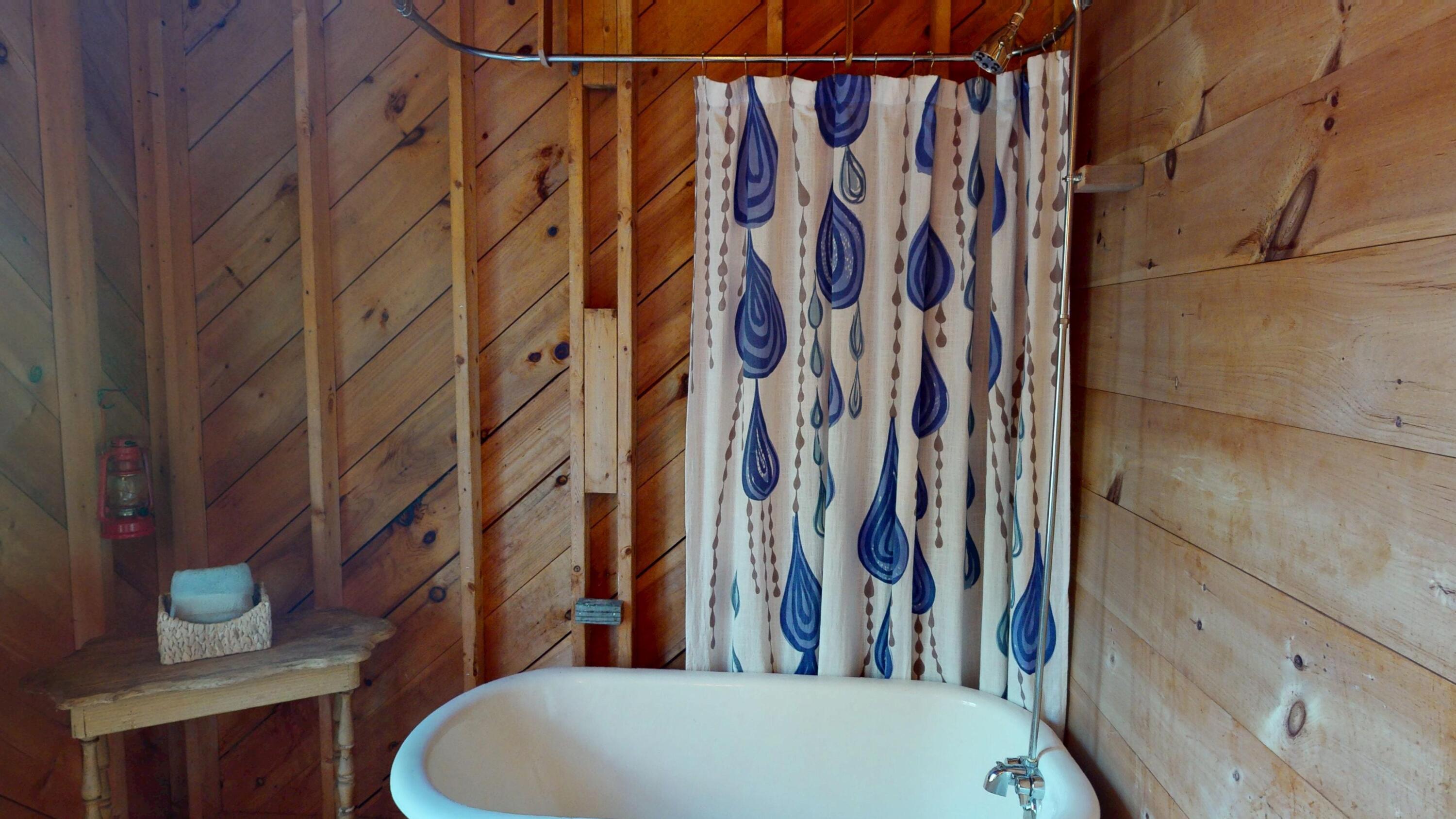 25 Hotel Cove Road Harrington ME 04643