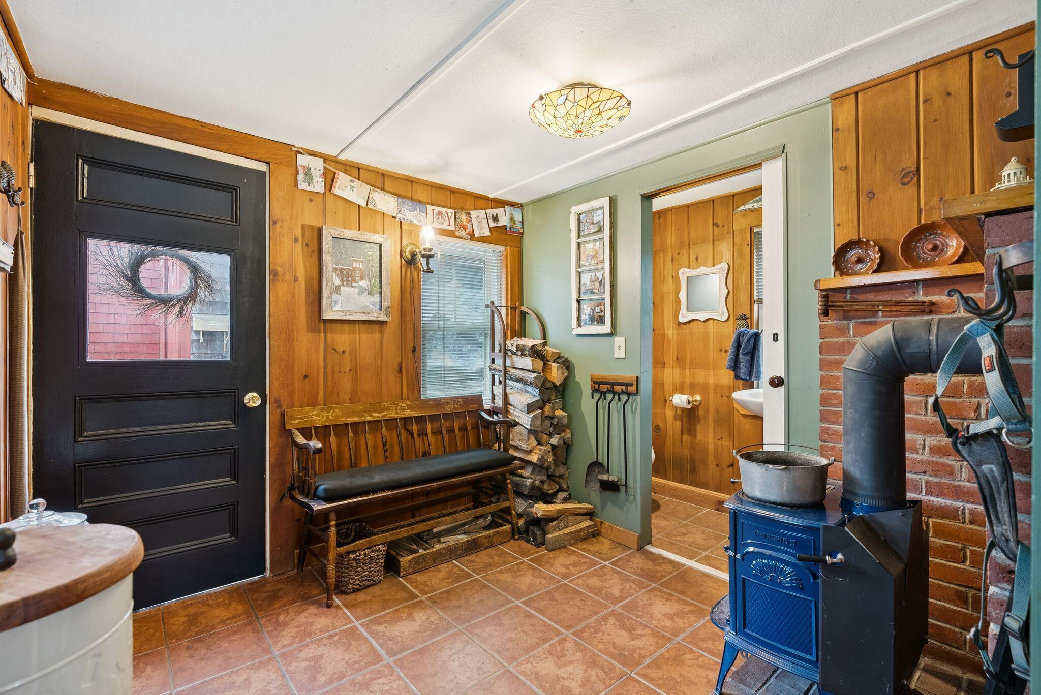 12 Sea Street Boothbay Harbor ME 04538