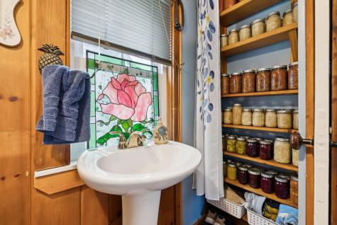 12 Sea Street Boothbay Harbor ME 04538