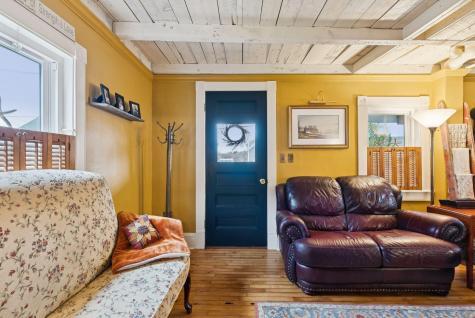 12 Sea Street Boothbay Harbor ME 04538