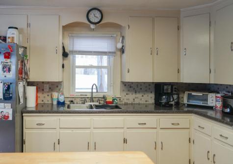 9 Boston Avenue Lewiston ME 04240