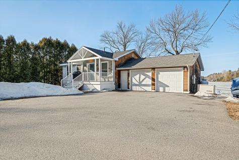 12 Cattail Lane Monmouth ME 04259