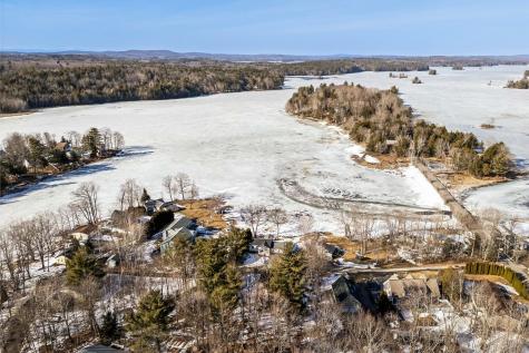 12 Cattail Lane Monmouth ME 04259