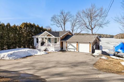 12 Cattail Lane Monmouth ME 04259