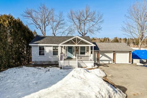 12 Cattail Lane Monmouth ME 04259