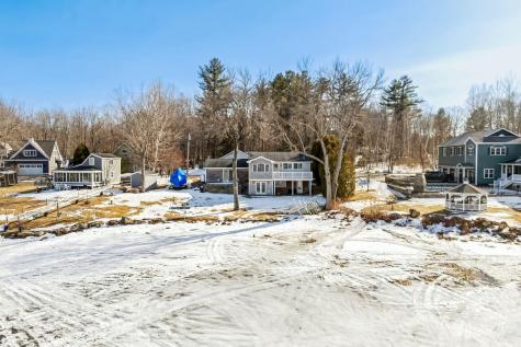 12 Cattail Lane Monmouth ME 04259